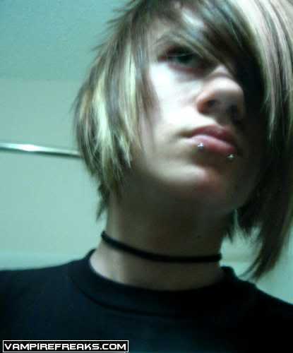 emo-boys-are-hot